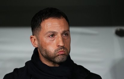 "Fenerbahçe'nin Teknik Direktörü Tedesco, Viral Enfeksiyon Nedeniyle Antalyaspor Maçında Yok!"