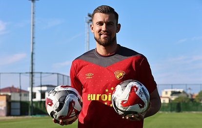 Göztepe'de Lis'e Lech Poznan kancası